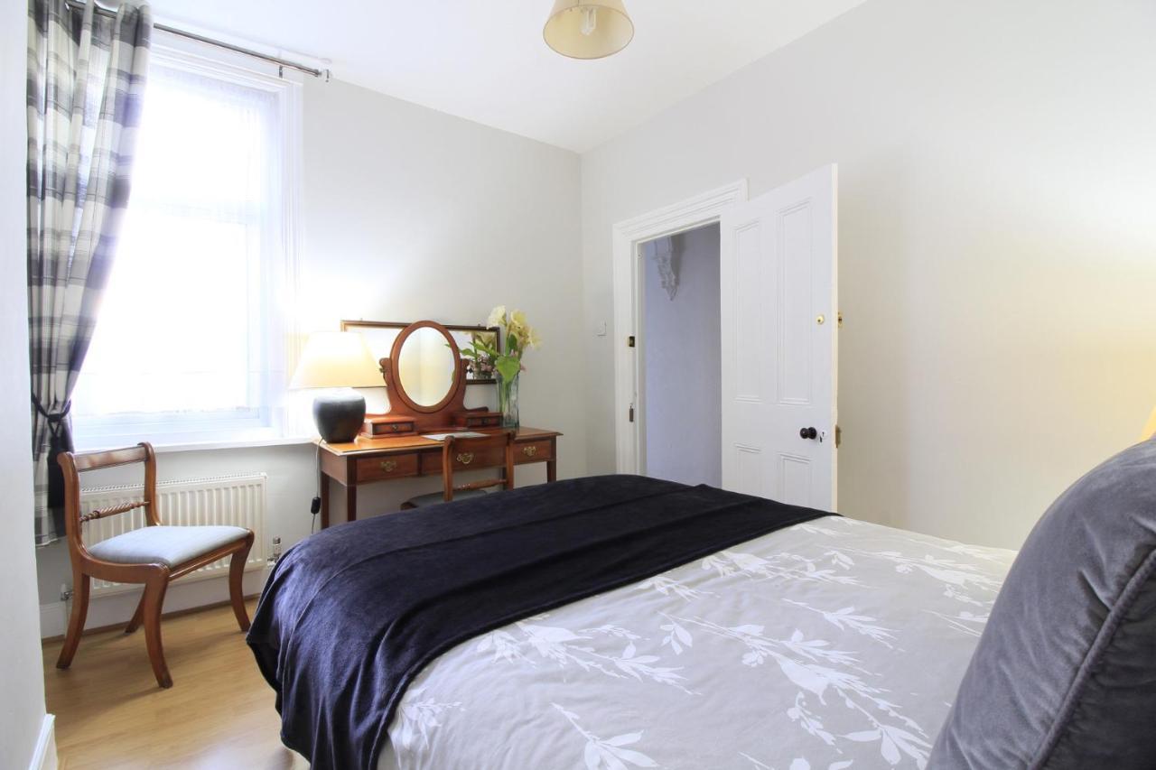 Thirty Barons Villa Southsea Dış mekan fotoğraf