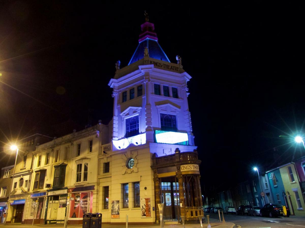 Thirty Barons Villa Southsea Dış mekan fotoğraf
